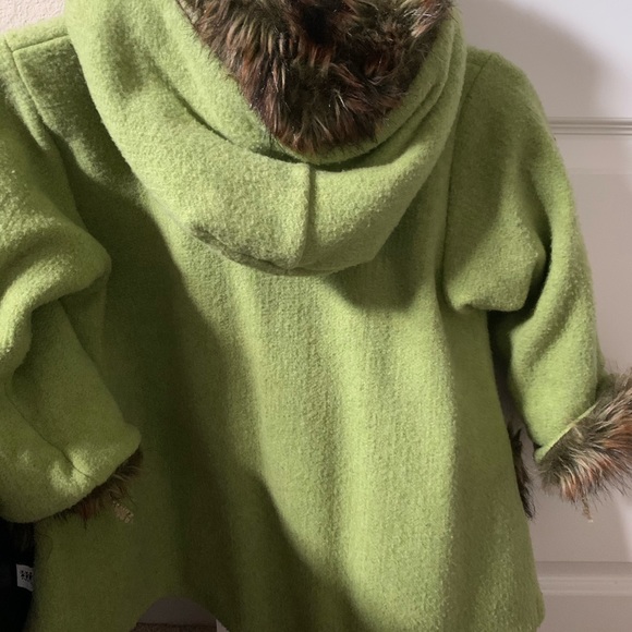 Corky and company girls size 4 adorable warm coat - Picture 3 of 8